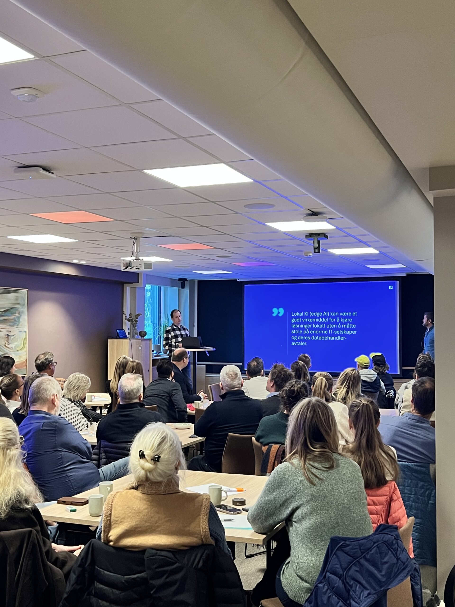 Bilde 2 Møte arrangert av HNH