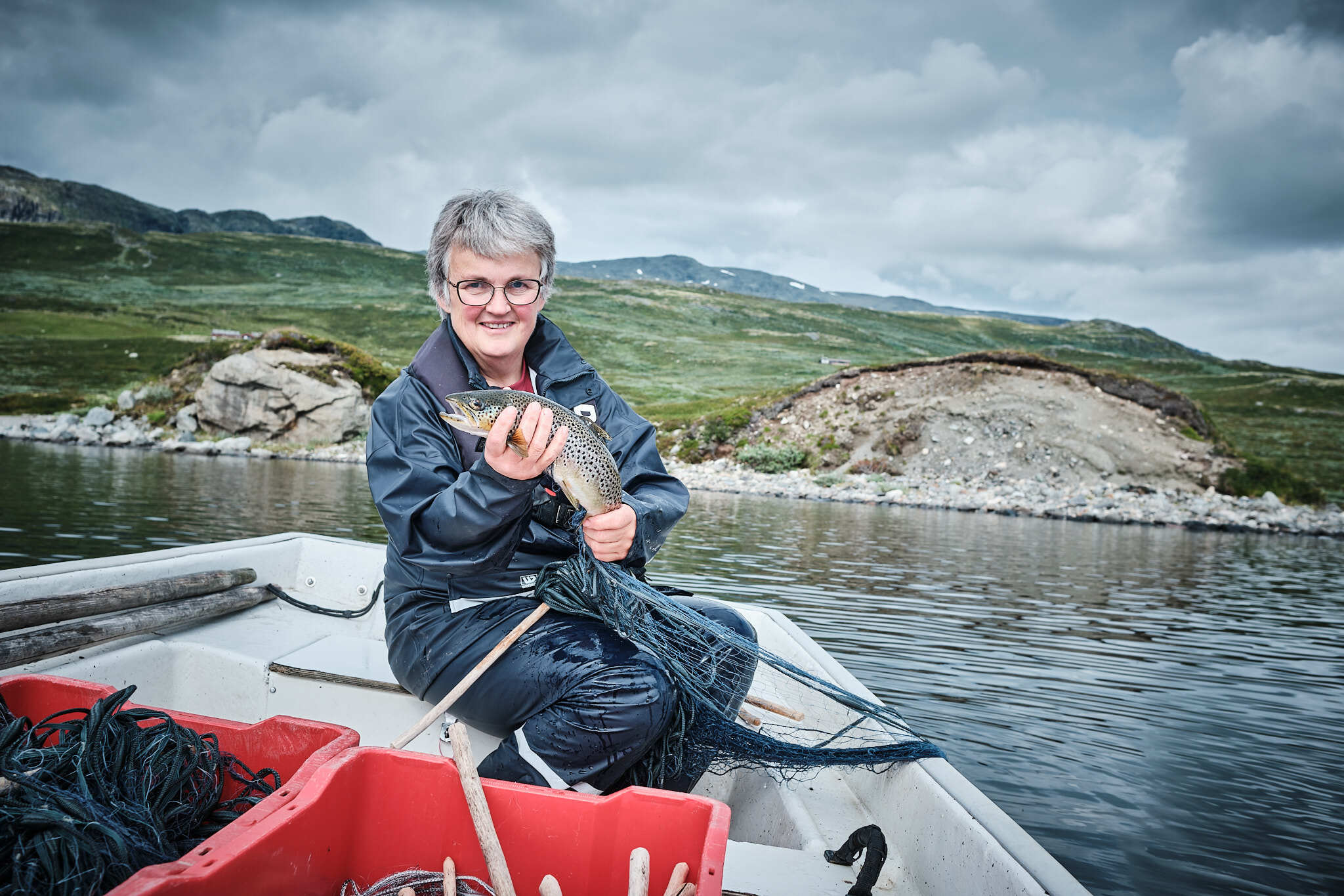 Lærte om oppdrett av bestefar Ola: Kirsti Skrattegard i rakafisk.no. (foto: Anders Medhus).