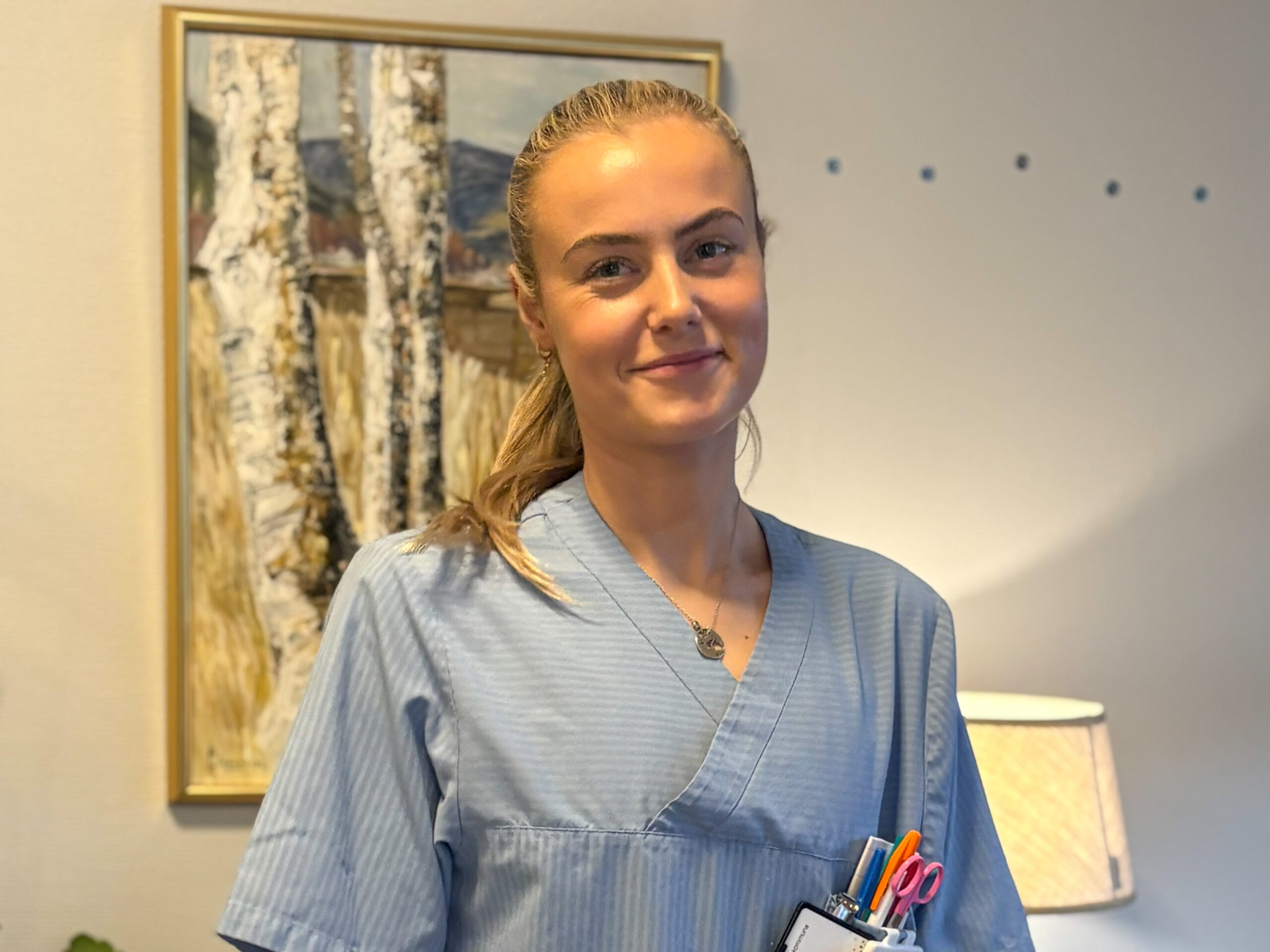 Elin Mikkelsplass, nyutdannet sykepleier i Nesbyen kommune.